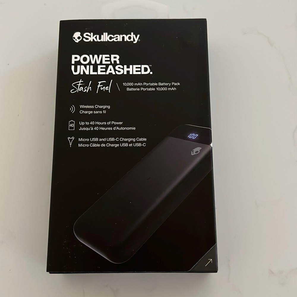 Skullcandy Stash Fuel wireless charging 40 hours